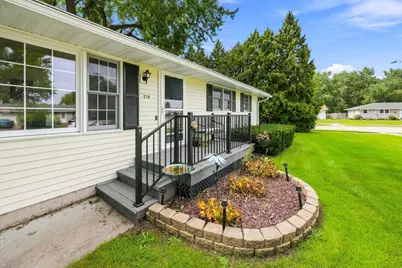 219 N Crescent Drive, Milton, WI 53563 - Photo 4