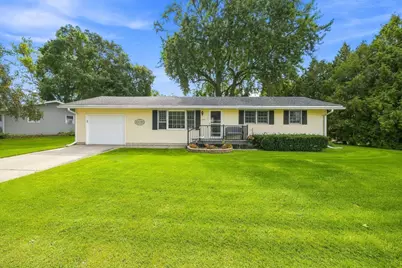 219 N Crescent Drive, Milton, WI 53563 - Photo 1