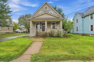 244 Center St, Randolph, WI 53956 - Photo 2