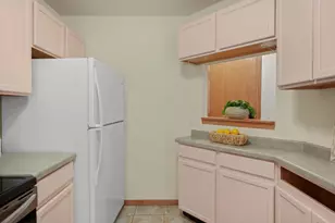 1328 Carpenter St, Madison, WI 53704 - Photo 14