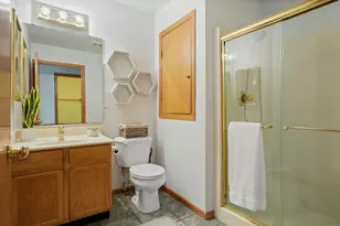 1328 Carpenter St, Madison, WI 53704 - Photo 22