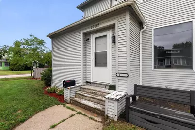 1123 Portland Avenue, Beloit, WI 53511 - Photo 4