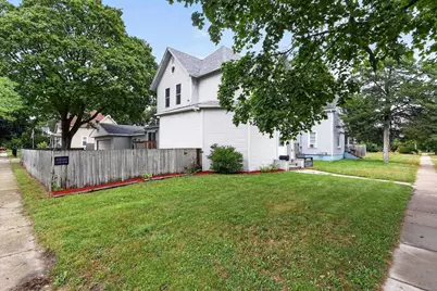 1123 Portland Avenue, Beloit, WI 53511 - Photo 6