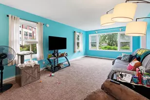 354 Maloney Dr, Fitchburg, WI 53713 - Photo 12