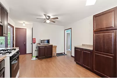 354 Maloney Drive, Fitchburg, WI 53713 - Photo 8