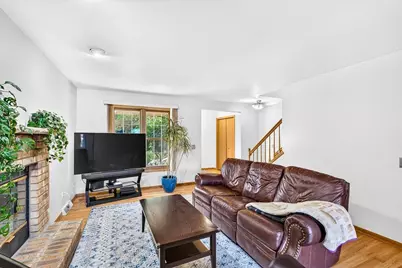 6916 Tottenham Road, Madison, WI 53711 - Photo 8