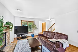 6916 Tottenham Rd, Madison, WI 53711 - Photo 8