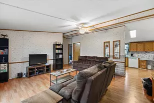 4823 Schoen Rd, Racine, WI 53182 - Photo 8