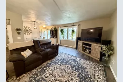 1023 Milton Avenue, Janesville, WI 53545 - Photo 10