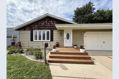 1023 Milton Avenue, Janesville, WI 53545 - Photo 2
