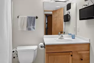 1657 O'Keeffe Ave, Sun Prairie, WI 53590 - Photo 36