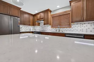1657 O'Keeffe Ave, Sun Prairie, WI 53590 - Photo 8