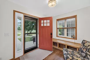 1657 O'Keeffe Ave, Sun Prairie, WI 53590 - Photo 4
