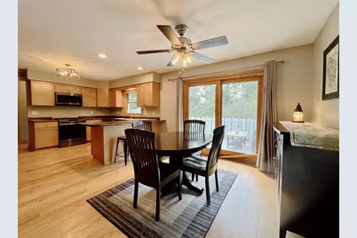 100 Canterbury Court, Waunakee, WI 53597 - Photo 4