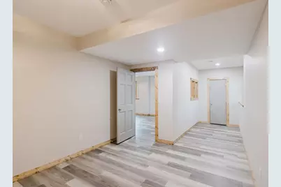 535 Broad Street, Mineral Point, WI 53565 - Photo 26