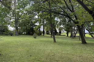 535 Broad St, Mineral Point, WI 53565 - Photo 38
