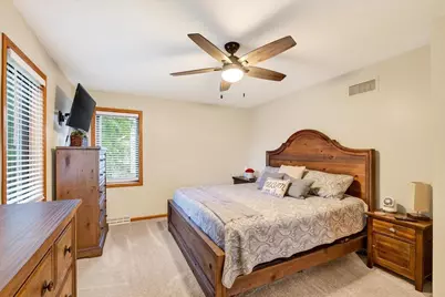 509 Meadow View Lane, DeForest, WI 53532 - Photo 16