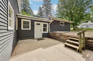 101 Potowatomi Dr, Edgerton, WI 53534 - Photo 10