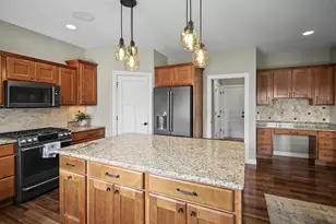 2022 Foggy Mountain Pass, Waunakee, WI 53597 - Photo 24