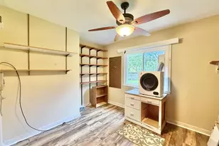 2221 E Ridge Rd, Beloit, WI 53511 - Photo 6