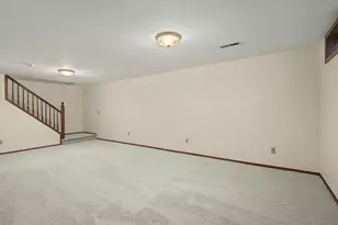 525 Harvest Ln, Verona, WI 53593 - Photo 38