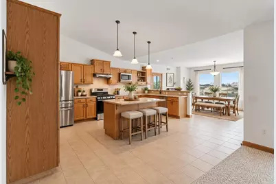 2026 Stonehaven Drive, Sun Prairie, WI 53590 - Photo 8