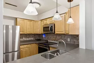 2233 Luann Ln, Madison, WI 53713 - Photo 12