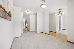 1148 Bluebird Trail, Waunakee, WI 53597 - Photo 10