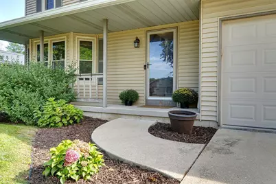 3205 Clove Drive, Madison, WI 53704 - Photo 2