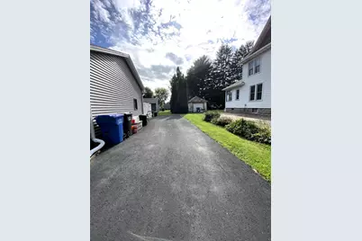 407 W Harrison Street, Columbus, WI 53925 - Photo 10