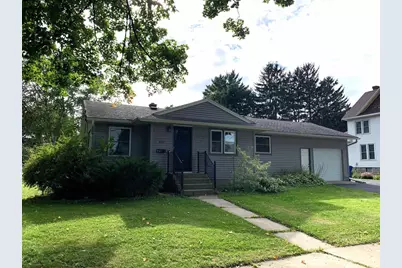 407 W Harrison Street, Columbus, WI 53925 - Photo 1