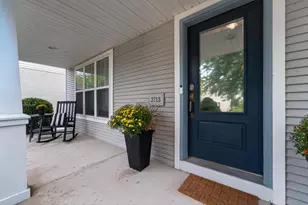 3713 Frosted Leaf Dr, Madison, WI 53719 - Photo 2