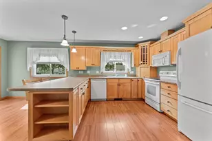 1525 15th St, Baraboo, WI 53913 - Photo 20
