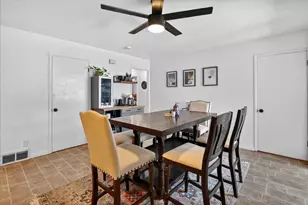 6105 Birch Hill Dr, Madison, WI 53711 - Photo 10