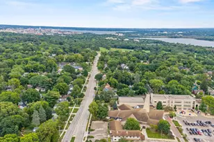 4121 Mineral Point Rd, Madison, WI 53705 - Photo 26