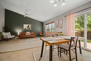 250 Wind Stone Dr, Madison, WI 53718 - Photo 8