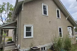 821 Summit St, Baraboo, WI 53913 - Photo 6
