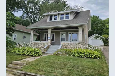 821 Summit Street, Baraboo, WI 53913 - Photo 2