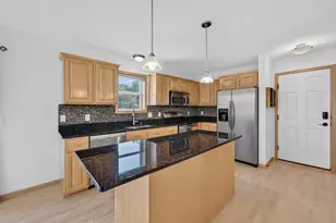7722 Crawling Stone Rd, Madison, WI 53719 - Photo 10