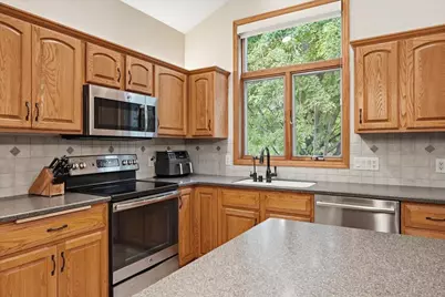 1299 St Patrick Way, Sun Prairie, WI 53590 - Photo 18