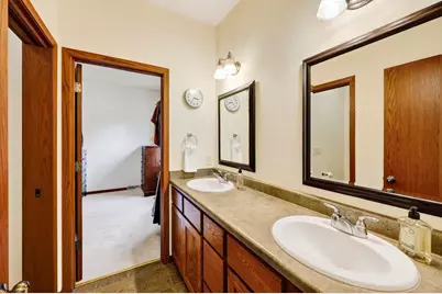 702 McLean Drive, Madison, WI 53718 - Photo 28