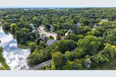 236 E McKinley Street, Stoughton, WI 53589 - Photo 2