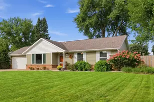 753 Chelsea Pl, Janesville, WI 53546 - Photo 1