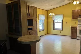 311 Smith Dr, Beaver Dam, WI 53916 - Photo 4
