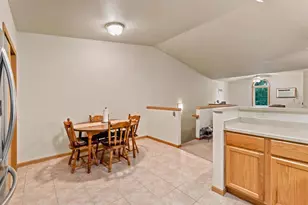 339 Starkweather Dr, Beaver Dam, WI 53916 - Photo 10