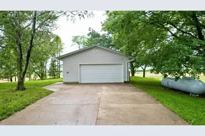 N9592 Yew Road, Beaver Dam, WI 53916 - Photo 8