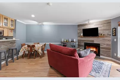 806 Kottke Drive #2, Madison, WI 53719 - Photo 8