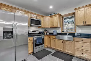 519 Vine St, Baraboo, WI 53913 - Photo 24