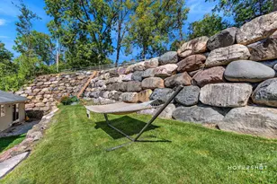 519 Vine St, Baraboo, WI 53913 - Photo 8