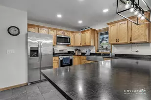 519 Vine St, Baraboo, WI 53913 - Photo 26